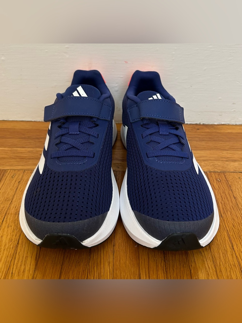 Adidas Duramo hook and loop big kids size 4. New without tags never been worn